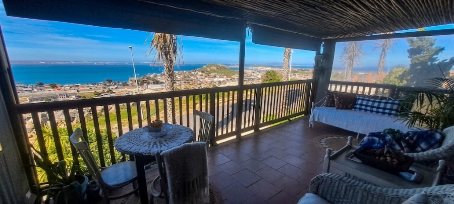 4 Bedroom Property for Sale in Saldanha Heights Western Cape